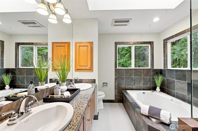 22394 Nordkyn Lane NW, Poulsbo, WA 98370