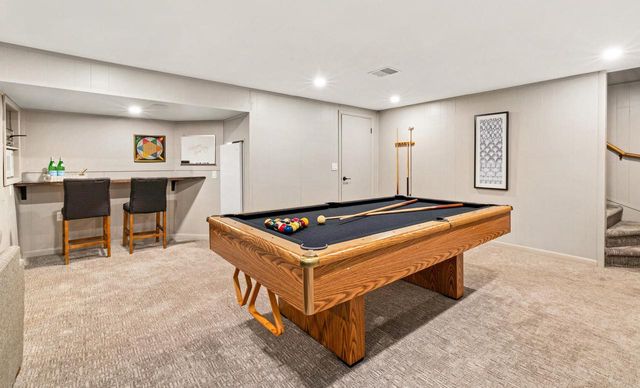 695 Meadow LANE, Elm Grove, WI 53122