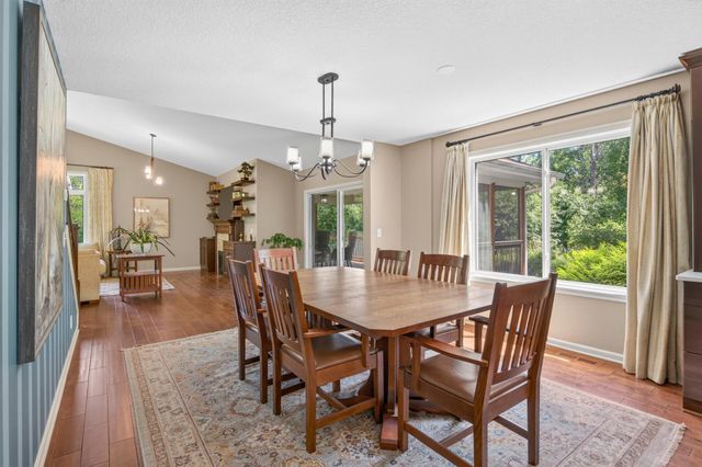 13707 Green Briar Drive, Minnetonka, MN 55305