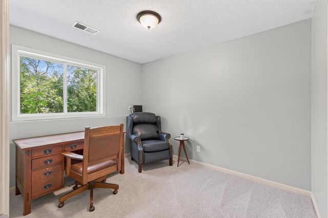 13707 Green Briar Drive, Minnetonka, MN 55305