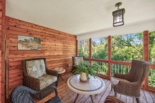 13707 Green Briar Drive, Minnetonka, MN 55305