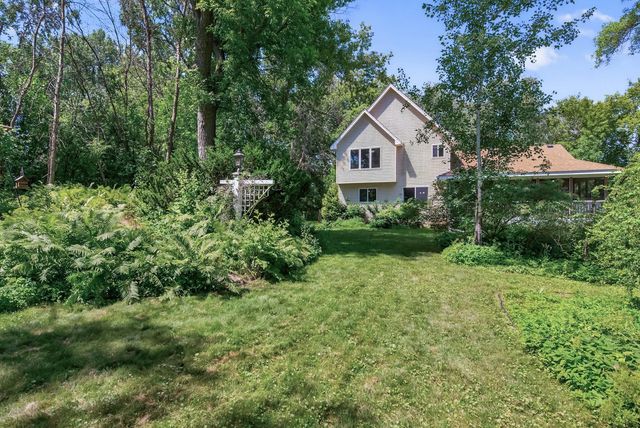 13707 Green Briar Drive, Minnetonka, MN 55305