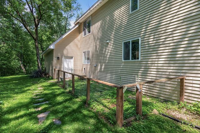 13707 Green Briar Drive, Minnetonka, MN 55305