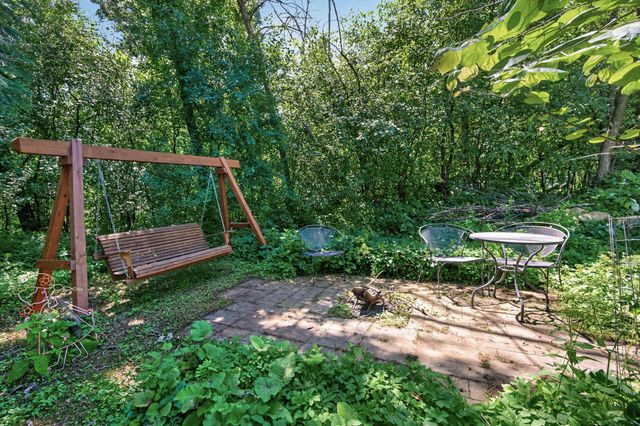 13707 Green Briar Drive, Minnetonka, MN 55305