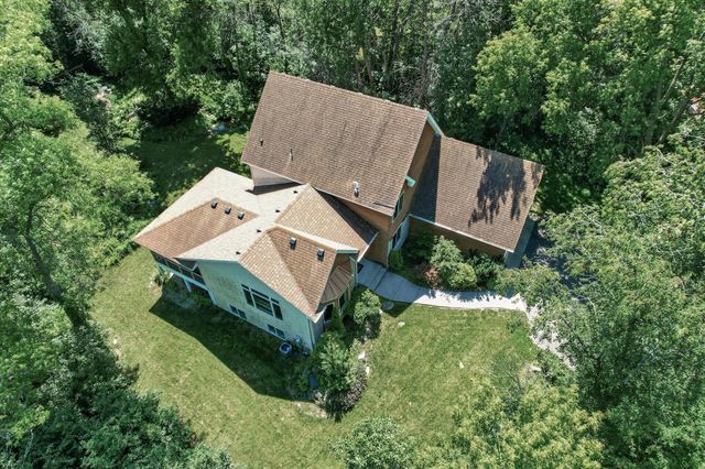 13707 Green Briar Drive, Minnetonka, MN 55305