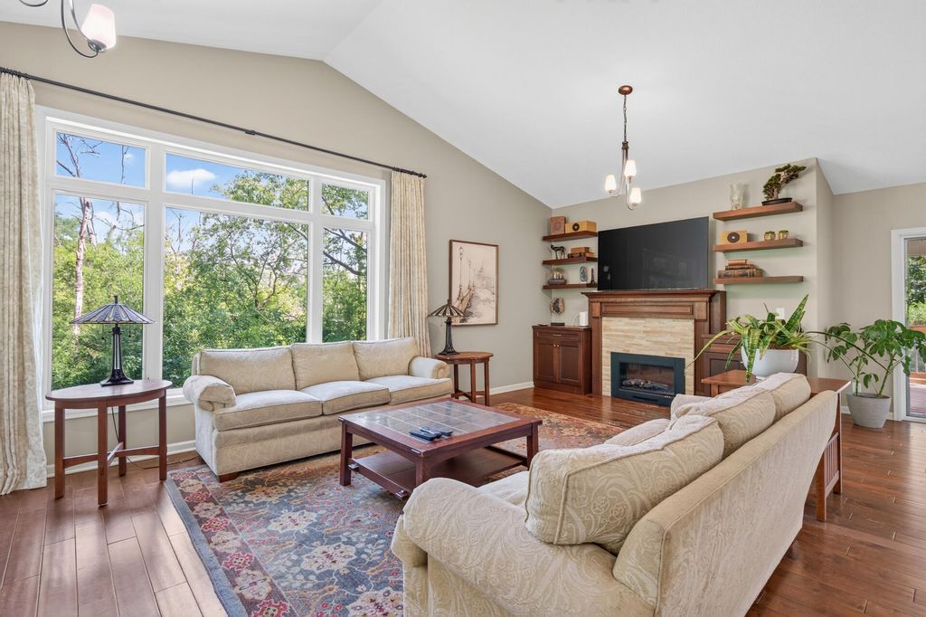 13707 Green Briar Drive, Minnetonka, MN 55305 — photo 3