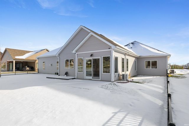 641 Sandringham Pass, Fort Wayne, IN 46845