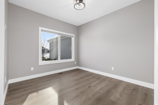 641 Sandringham Pass, Fort Wayne, IN 46845