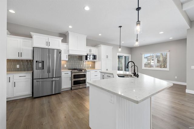 641 Sandringham Pass, Fort Wayne, IN 46845