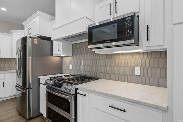 641 Sandringham Pass, Fort Wayne, IN 46845