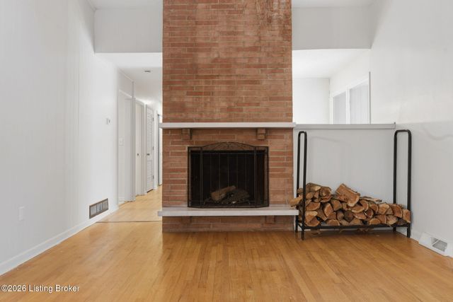 310 Edgewood Ave, Elizabethtown, KY 42701