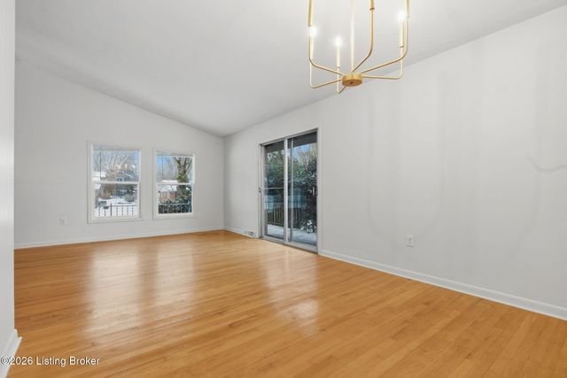 310 Edgewood Ave, Elizabethtown, KY 42701