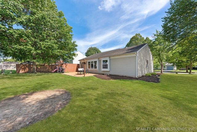 3120 Gresham Lane W, Aurora, IL 60504