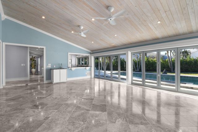 123 Olympus Way, Jupiter, FL 33477