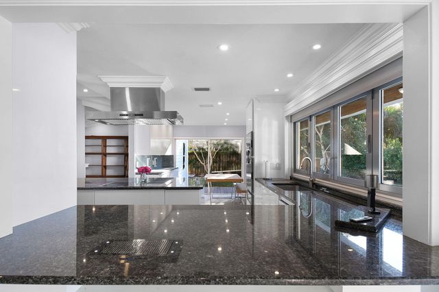 123 Olympus Way, Jupiter, FL 33477