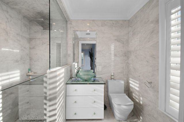 123 Olympus Way, Jupiter, FL 33477