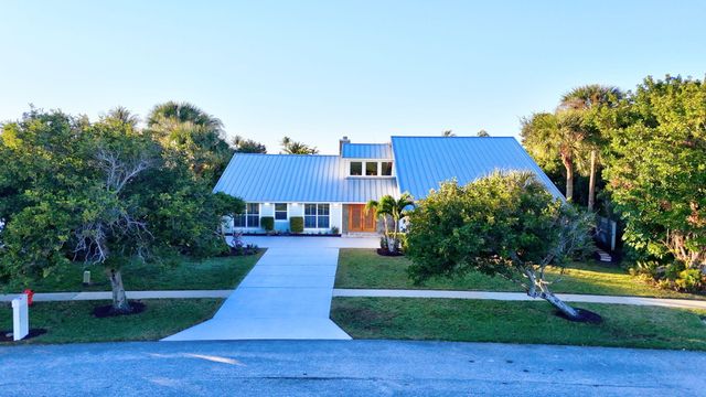 123 Olympus Way, Jupiter, FL 33477