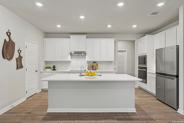 10602 Yellowtail Blvd, Boerne, TX 78006