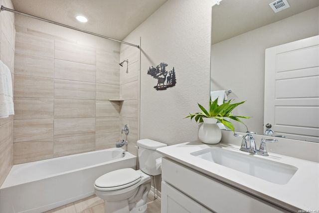 10602 Yellowtail Blvd, Boerne, TX 78006