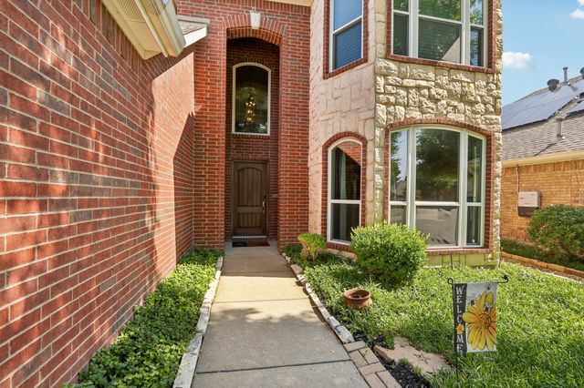 8204 Olympia Drive, Mckinney, TX 75072
