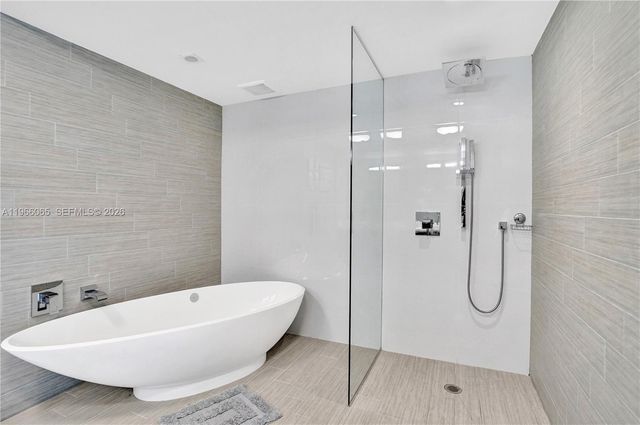 300 Sunny Isles Blvd 4-2104, Sunny Isles Beach, FL 33160