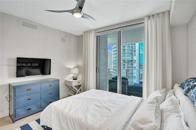 300 Sunny Isles Blvd 4-2104, Sunny Isles Beach, FL 33160