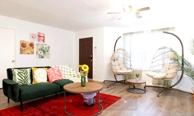9850 Carswell Peak, San Antonio, TX 78245