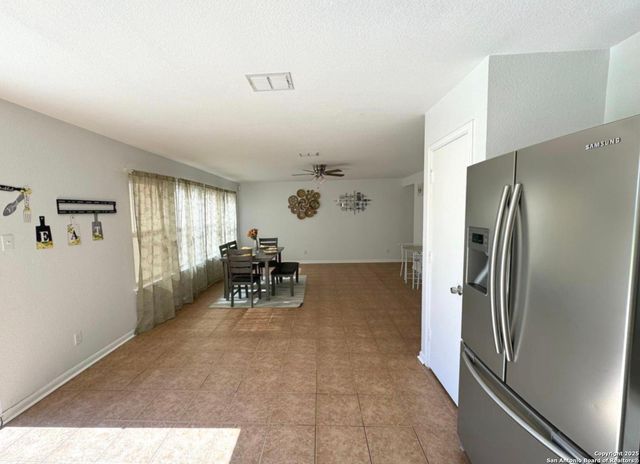 9850 Carswell Peak, San Antonio, TX 78245