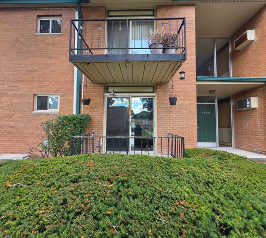 1968 Axtell Drive 1, Troy, MI 48084