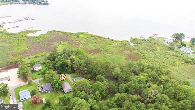 4067 SONGBIRD LN, Broomes Island, MD 20615
