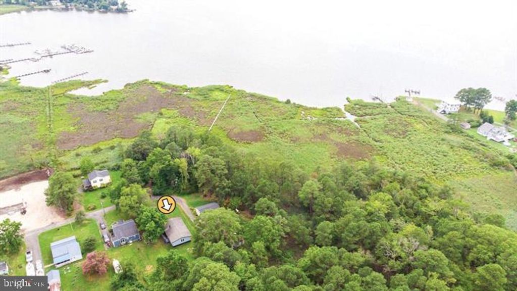 Image 28 of property listing at 4067 SONGBIRD LN, Broomes Island, MD 20615
