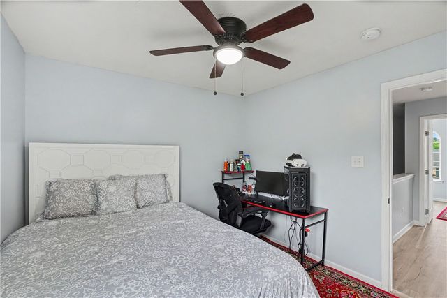 370 Greene Dr, Jefferson Hills, PA 15025