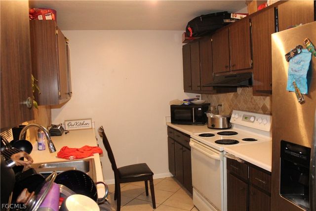 2616 SE 16th PL 1 - 2, Cape Coral, FL 33904