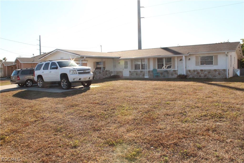 2616 SE 16th PL 1 - 2, Cape Coral, FL 33904