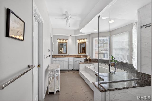 1839 Aston Way, Chesterfield, MO 63005