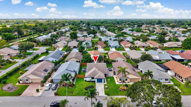 2390 NW 15TH Street NW, Delray Beach, FL 33445