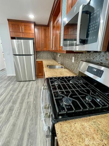 1307 cricket Lane, Woodbridge Proper, NJ 07095