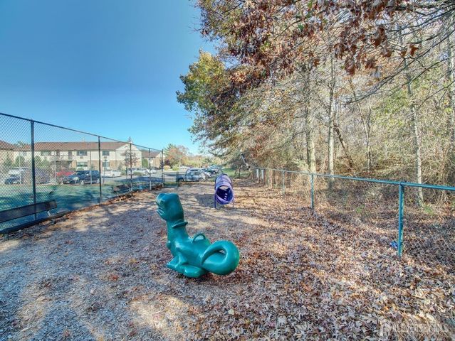 1307 cricket Lane, Woodbridge Proper, NJ 07095