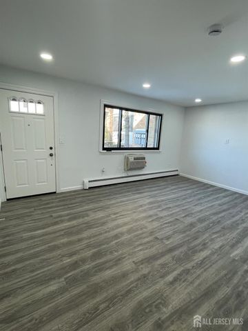 1307 cricket Lane, Woodbridge Proper, NJ 07095