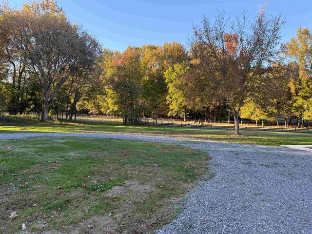 2100 SCRUB OAK RD, Mason, TN 38049