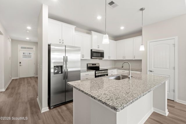 306 Creek Way, Brunswick, GA 31525