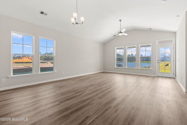 306 Creek Way, Brunswick, GA 31525