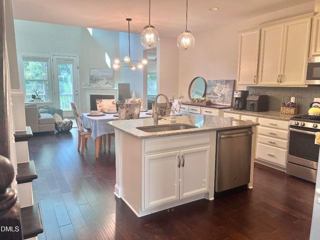 2510 Rambling Creek Road, Apex, NC 27523