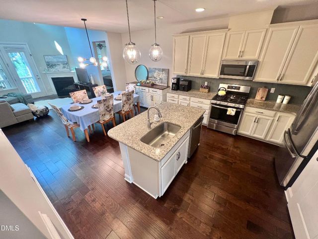 2510 Rambling Creek Road, Apex, NC 27523