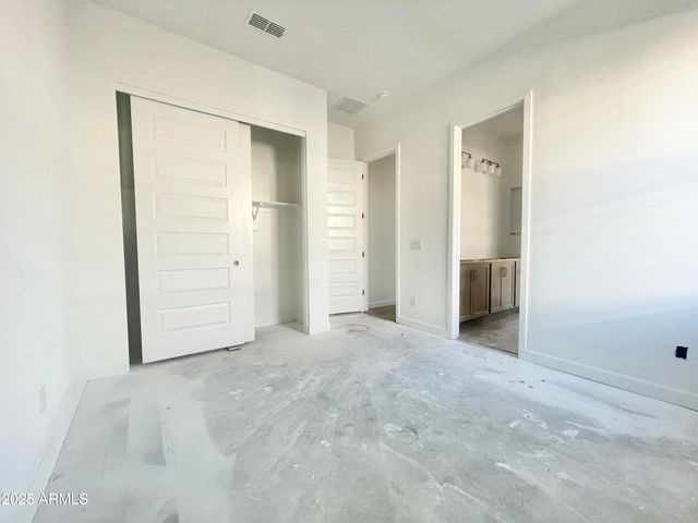 22669 E SADDLE Way, Queen Creek, AZ 85142