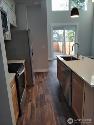 659 -C Sunset Avenue NE, Ocean Shores, WA 98569