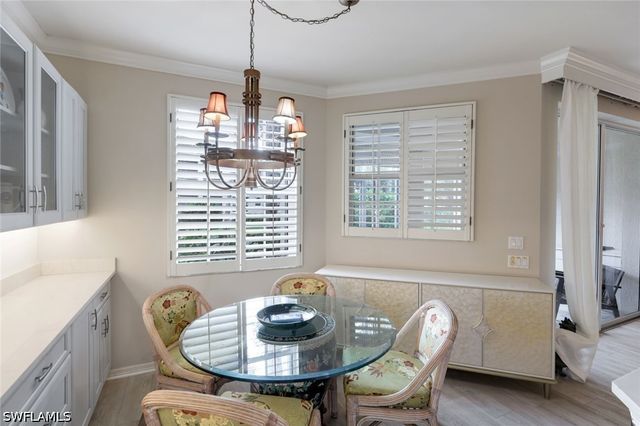 400 L Ambiance CIR 104, Naples, FL 34108