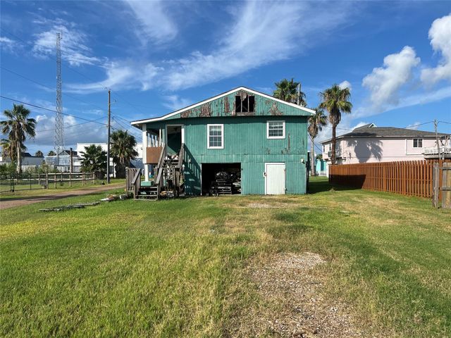 415 Oyster Street, Freeport, TX 77541