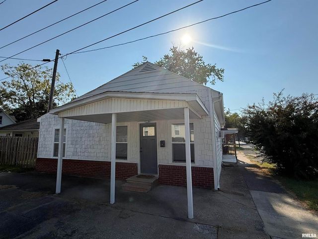 1100 CATHERINE Street, Metropolis, IL 62960