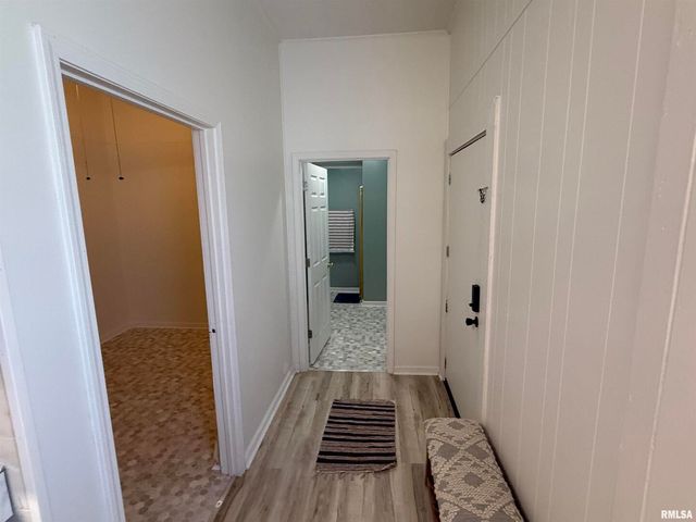 1100 CATHERINE Street, Metropolis, IL 62960